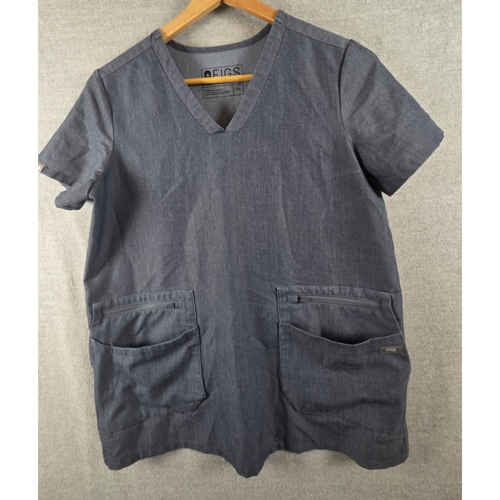 Figs XS Scrub Top Shirt Womens Gray Pockets Nurse Hospital Technical Medical